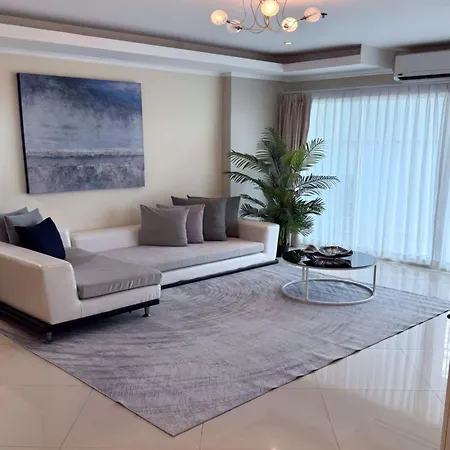 View Talay 7 Seaview Apartments Pattaya Room photo