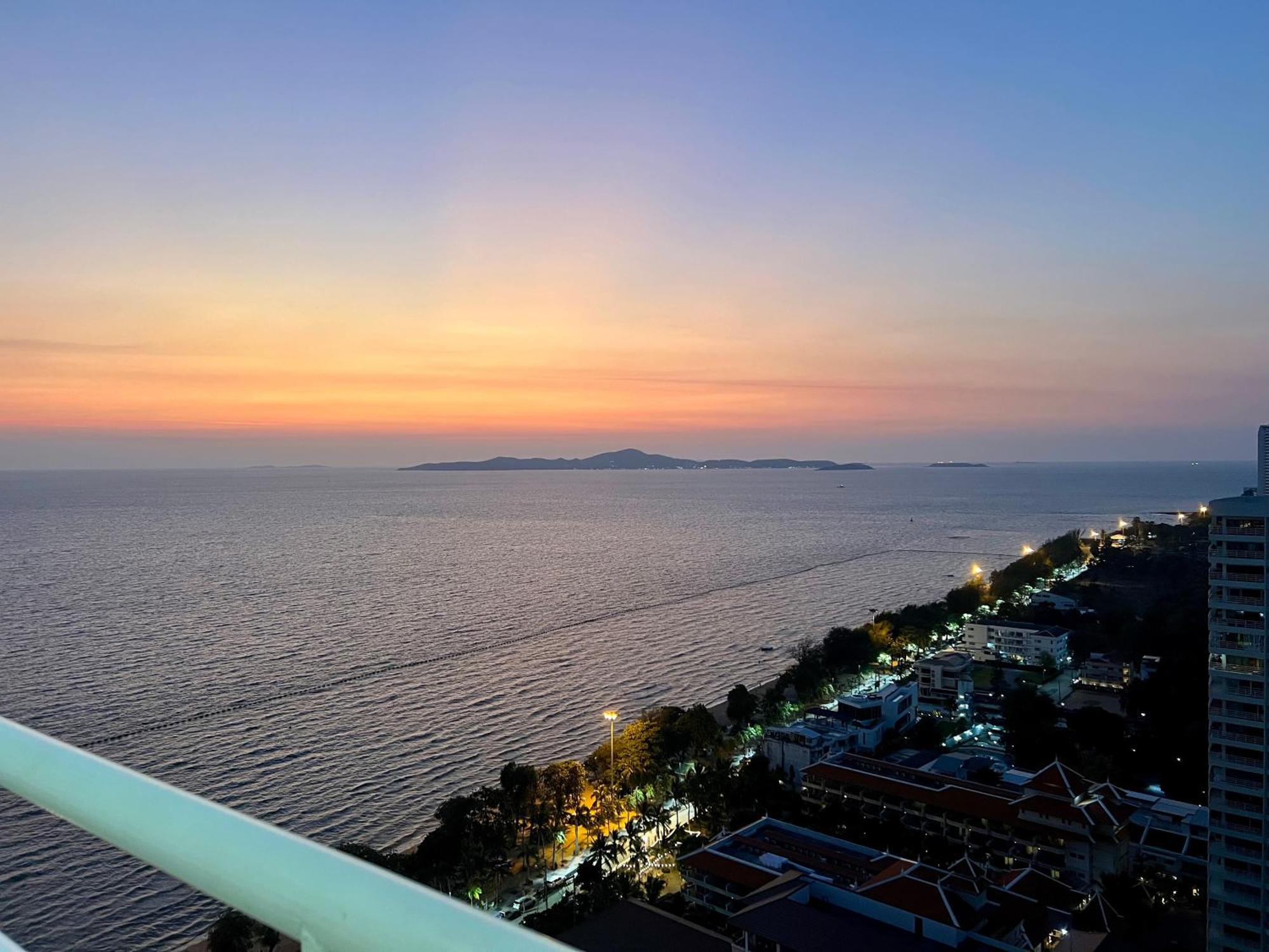 อพาร์ทเม้น View Talay 7 Seaview *