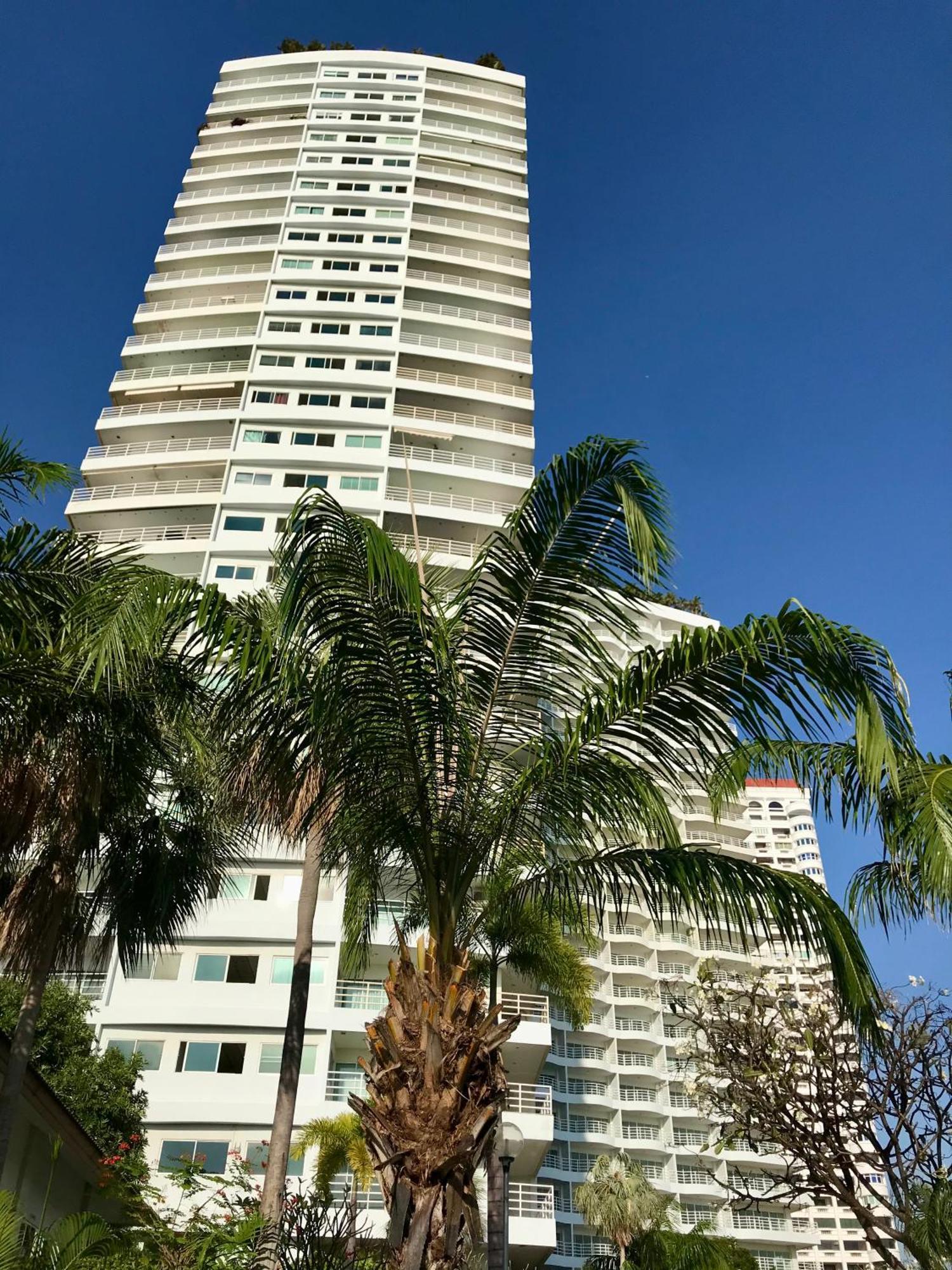 อพาร์ทเม้น View Talay 7 Seaview *