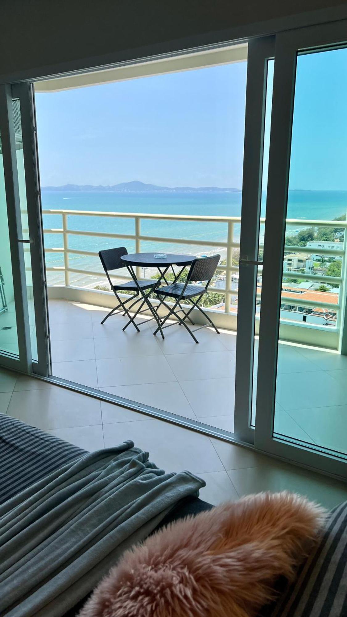 อพาร์ทเม้น View Talay 7 Seaview *