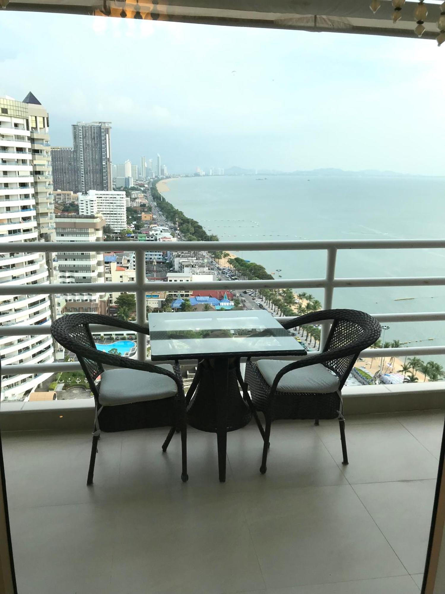 อพาร์ทเม้น View Talay 7 Seaview Pattaya