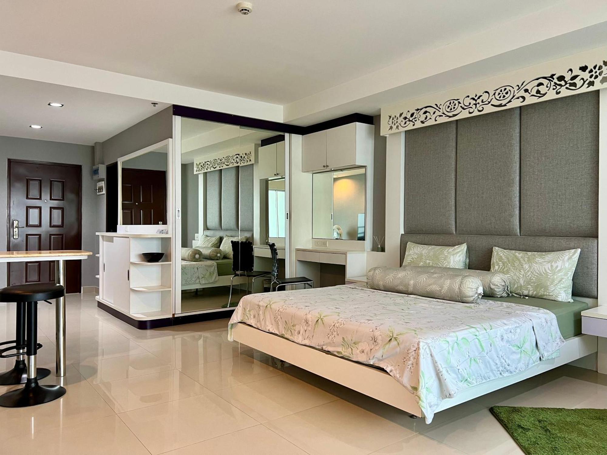 อพาร์ทเม้น View Talay 7 Seaview Pattaya