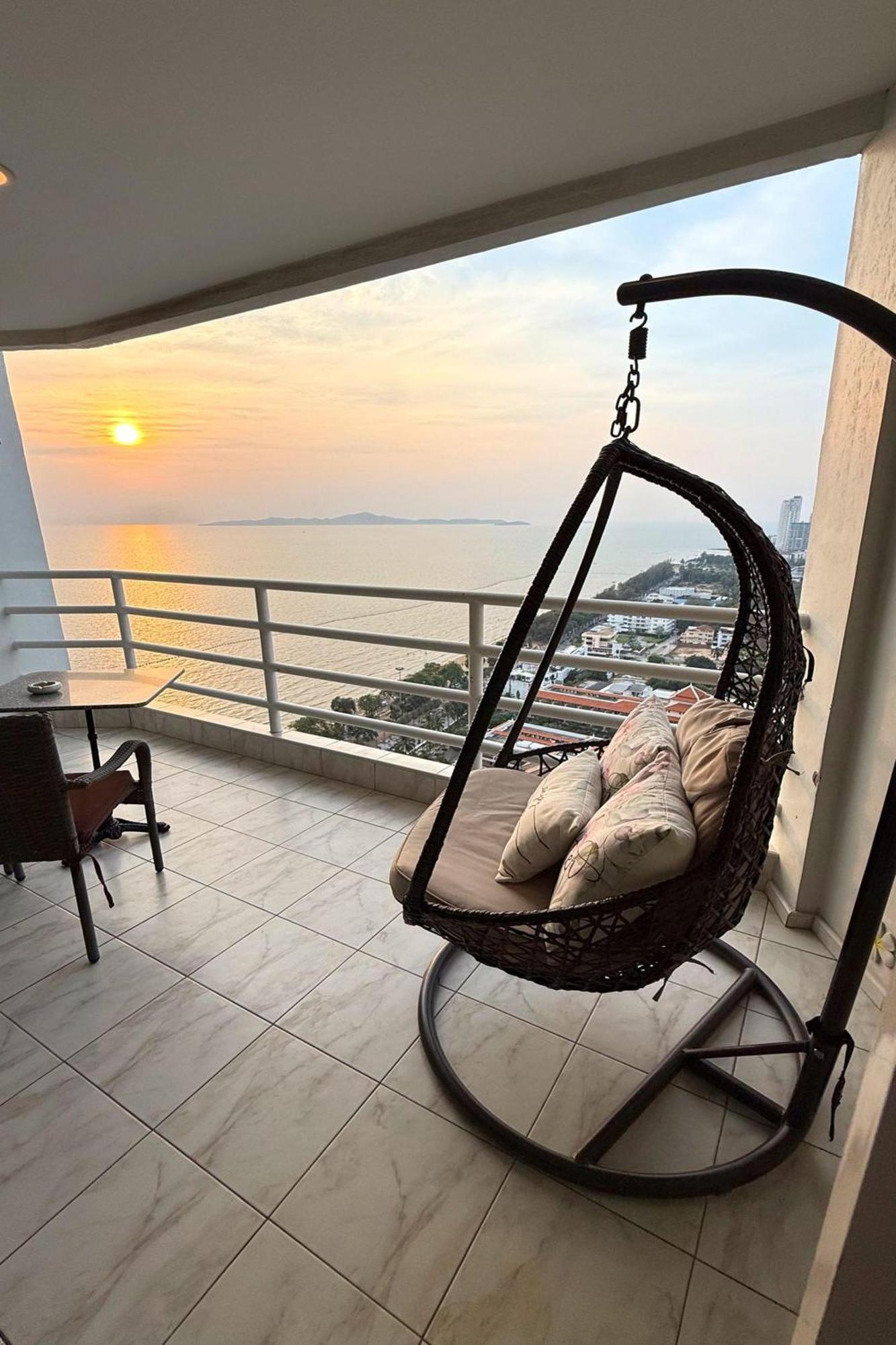 อพาร์ทเม้น View Talay 7 Seaview