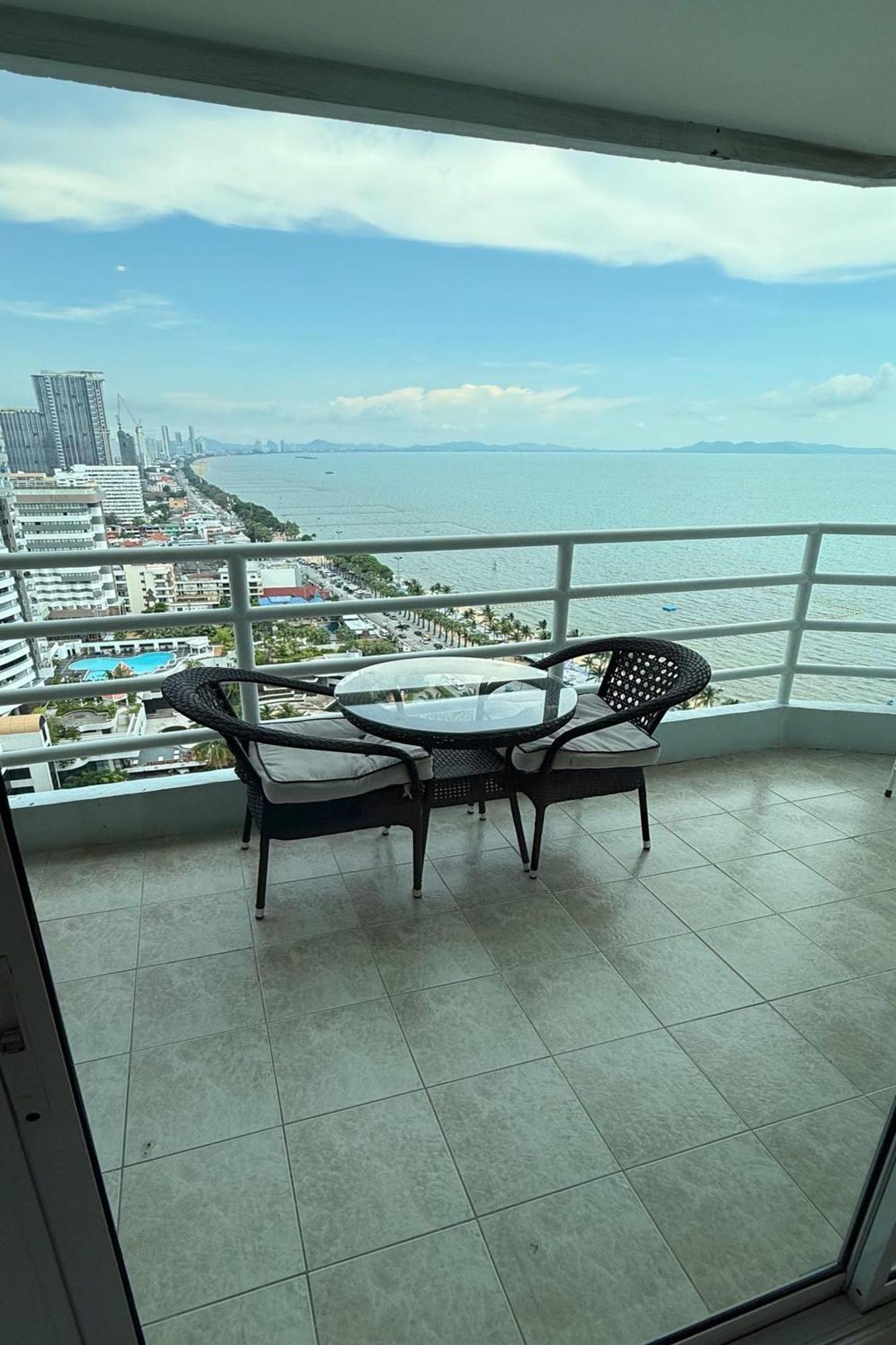 อพาร์ทเม้น View Talay 7 Seaview Pattaya