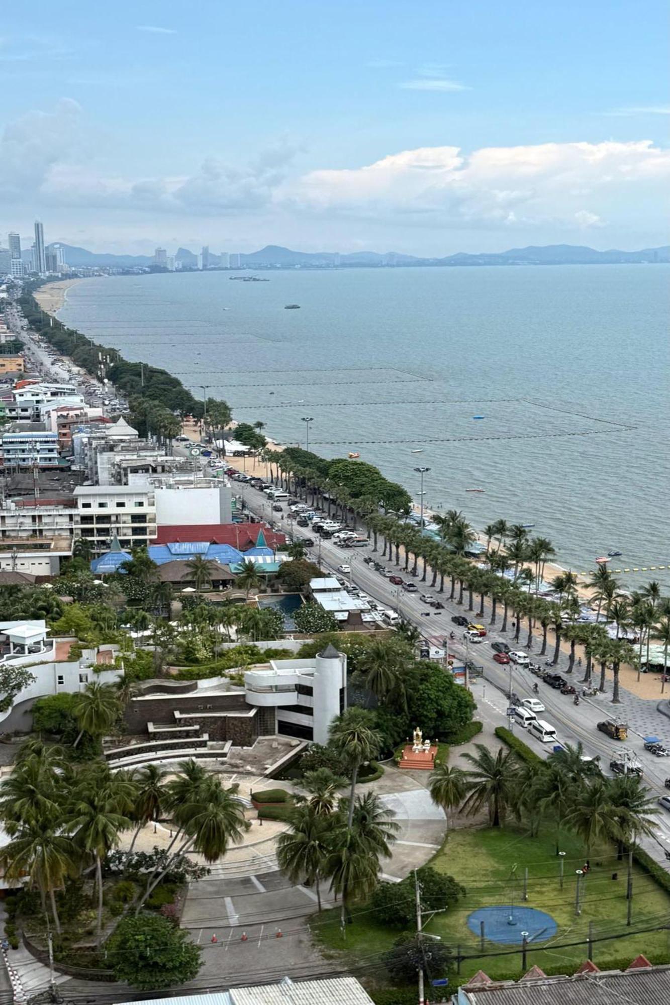 View Talay 7 Seaview อพาร์ทเม้น Pattaya